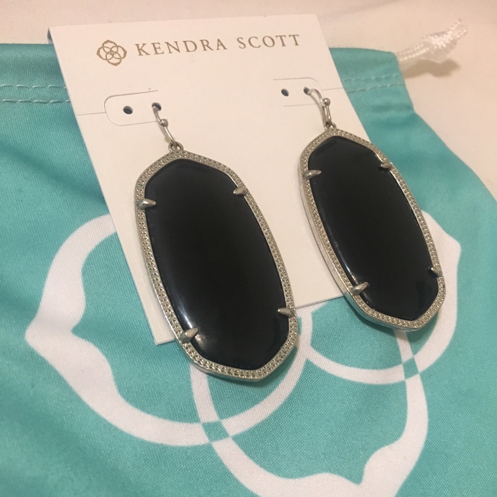 black - danielle kendra scott earrings